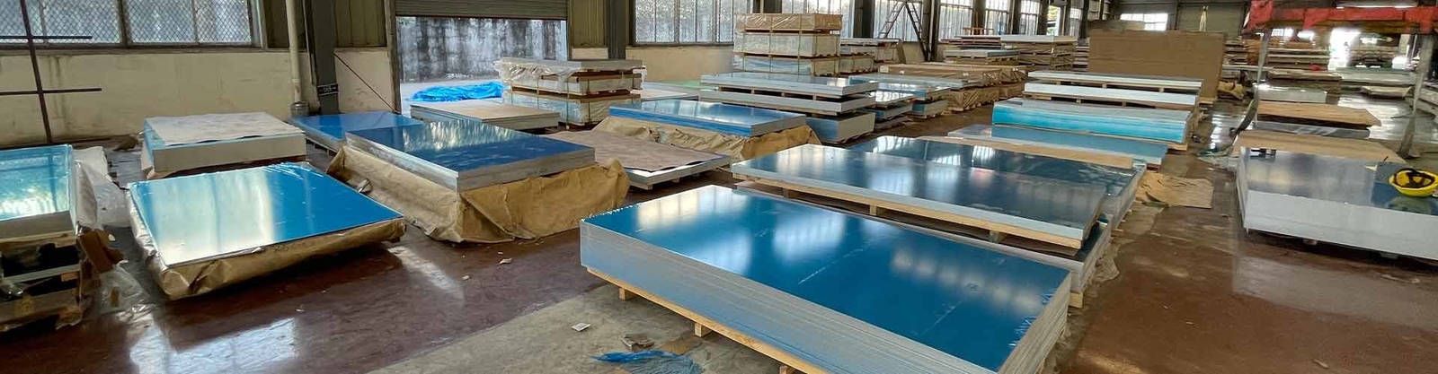 qualité Feuilles laminées à froid d'acier inoxydable Usine